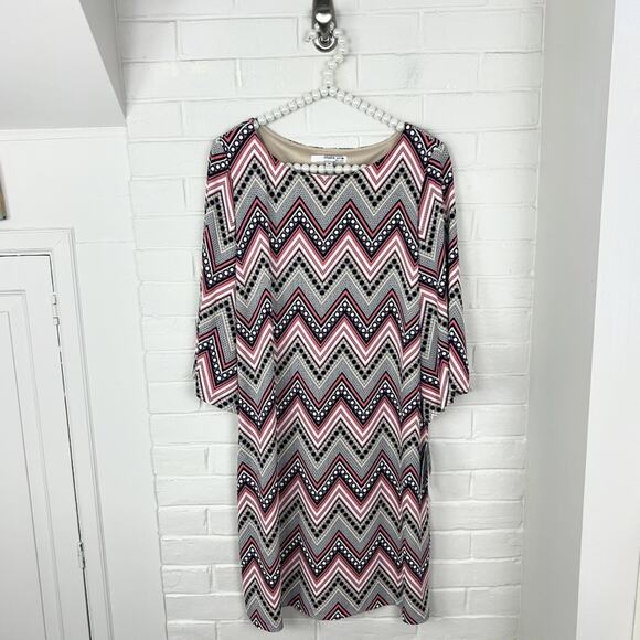 NWT Studio One New York Patterned Dress Size M - Picture 1 of 9